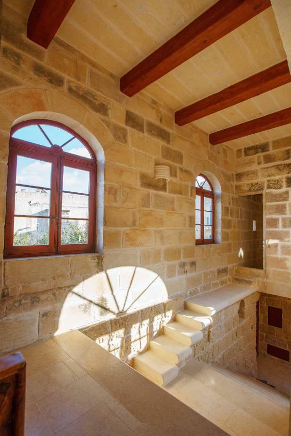 Il-Veduta Holiday Farmhouse With Sunny Private Pool In Island Of Gozo Għarb Esterno foto