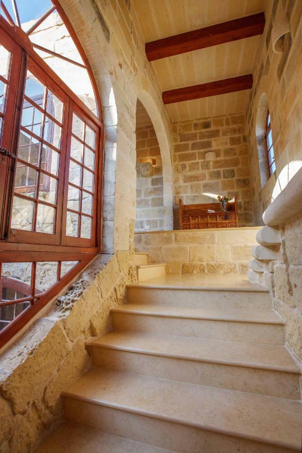 Il-Veduta Holiday Farmhouse With Sunny Private Pool In Island Of Gozo Għarb Esterno foto