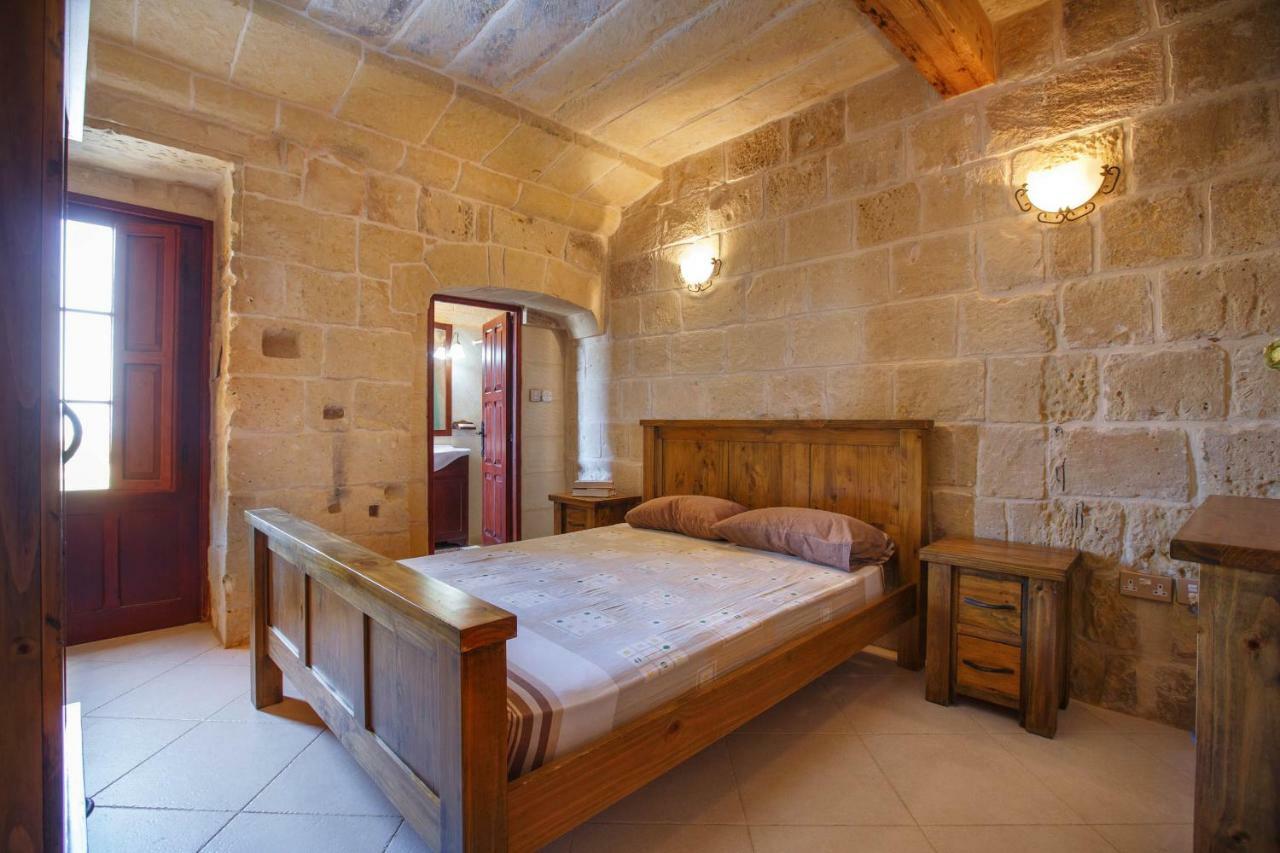 Il-Veduta Holiday Farmhouse With Sunny Private Pool In Island Of Gozo Għarb Esterno foto