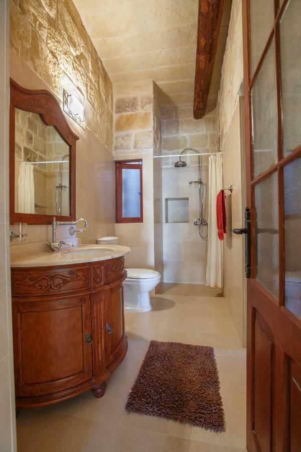 Il-Veduta Holiday Farmhouse With Sunny Private Pool In Island Of Gozo Għarb Esterno foto