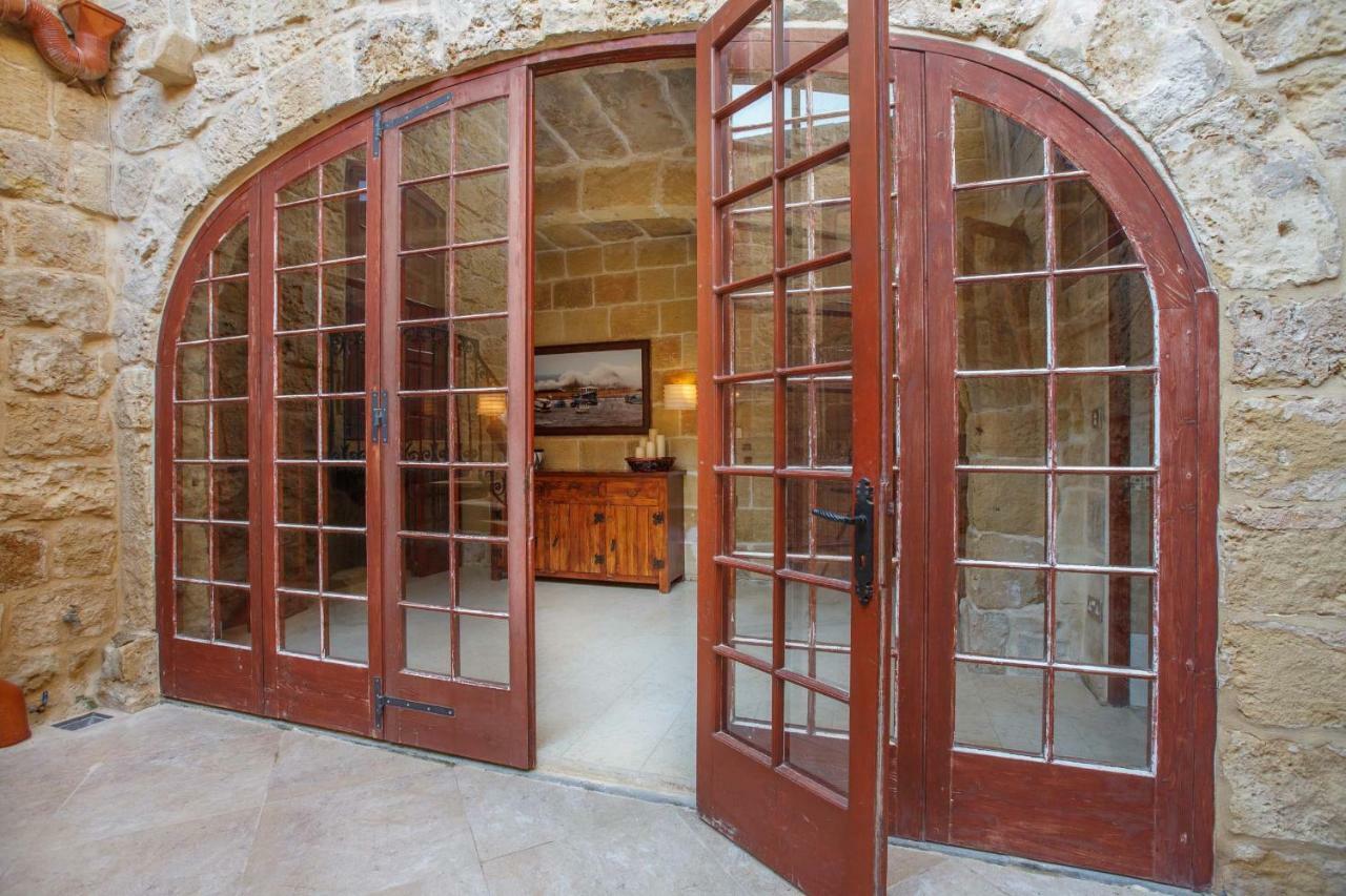Il-Veduta Holiday Farmhouse With Sunny Private Pool In Island Of Gozo Għarb Esterno foto